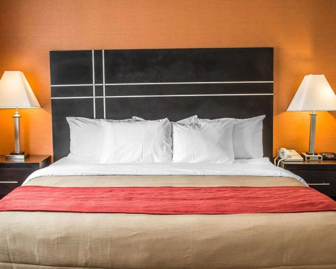 Norwood Inn & Suites Кълъмбъс Екстериор снимка